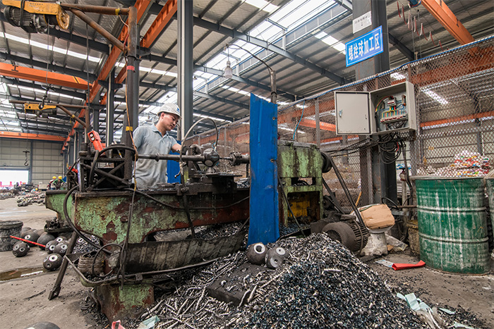 南宫网架配件车间